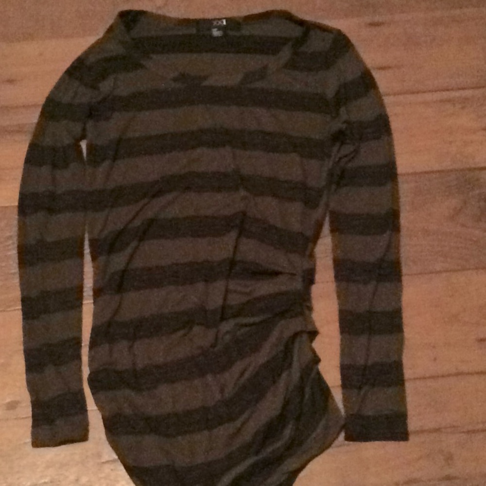 Green and black stripe long sleeve shirt